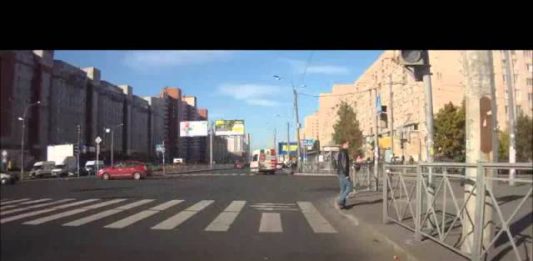 Мы едем на машине (Russian verbs of motion)